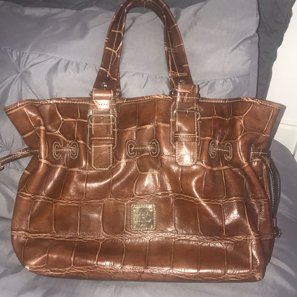 Dooney & Bourke Bag